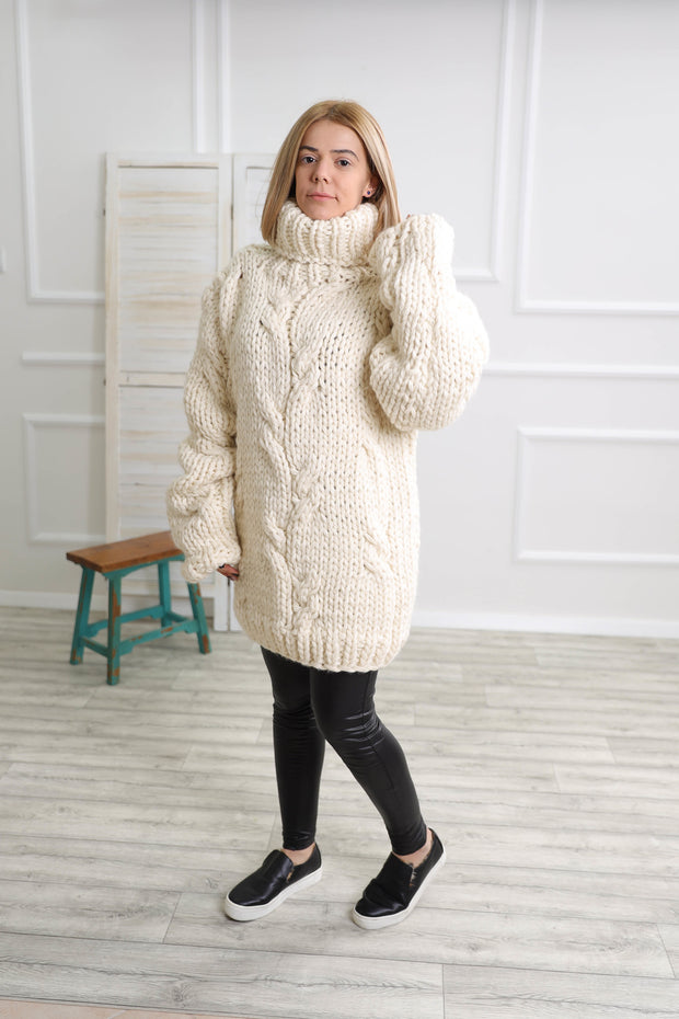 Chunky turtleneck wool sweater