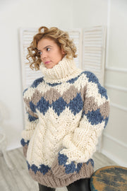 Chunky turtleneck wool sweater