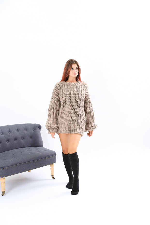 Wool knit sweater